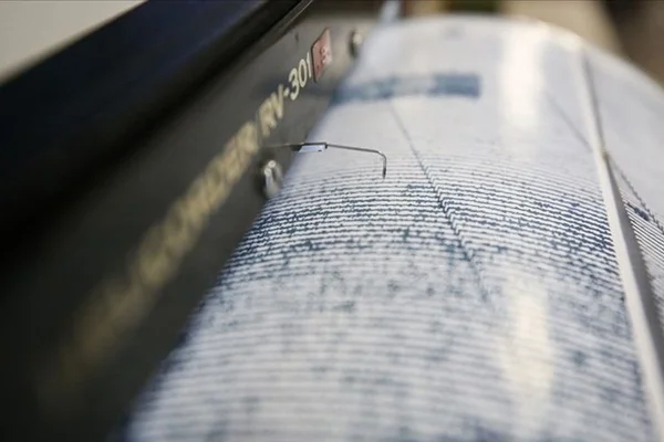 Deprem uzmanlarından Elazığ depremi açıklaması: Bizce Doğu Anadolu fay hattı uyanmaya başladı
