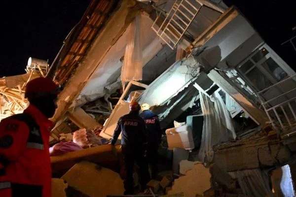 Depremde hayatını kaybedenlerin sayısı 19'a yükseldi