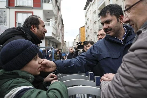 Depremin yaraları sarılıyor