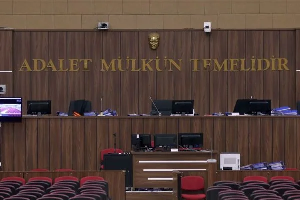 Diyarbakır'daki PKK operasyonunda yakalanan 34 şüpheli tutuklandı