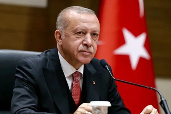'Erdoğan 2023'e bu kadrolarla yürüyemez'
