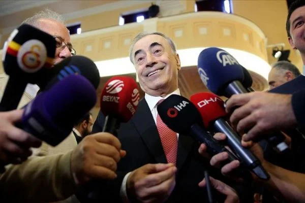 Galatasaray'da yeni üyeler için berat töreni yapıldı