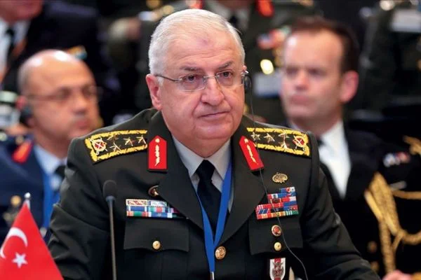 Genelkurmay Başkanı Orgeneral Güler, Rus mevkidaşı ile görüştü