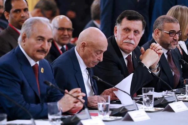 Hafter, Moskova'da anlaşma imzalamadan Abu Dabi'ye neden geldi?