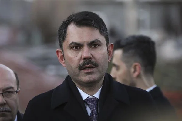 'Hem Kırkağaç'ta hem Akhisar'da yüzer konut inşasına başlayacağız'