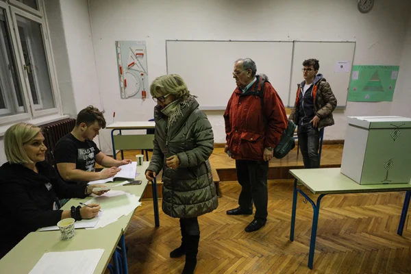 Hırvatistan'da halk sandık başında