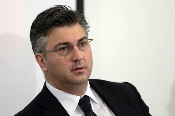 Hırvatistan Sağlık Bakanı görevden alındı