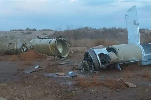İran Devrim Muhafızları Ordusu ABD'nin Irak'taki üssünü füzelerle vurdu