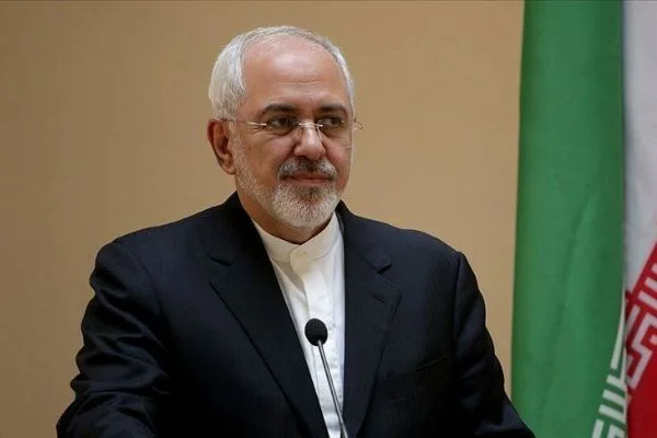 İran Dışişleri Bakanı Zarif: Savaş istemiyoruz ancak saldırırlarsa kendimizi koruyacağız