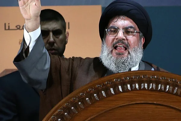 İran Nasrallah'I Irak'taki Şii grupları birleştirmesi için görevlendirdi