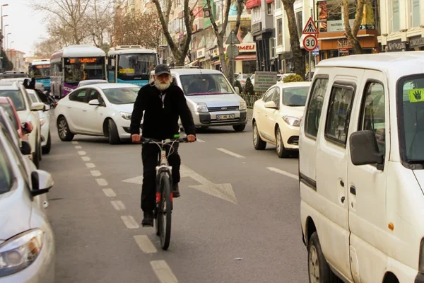 İstanbul'da Bisikletli Ulaşım Mümkün