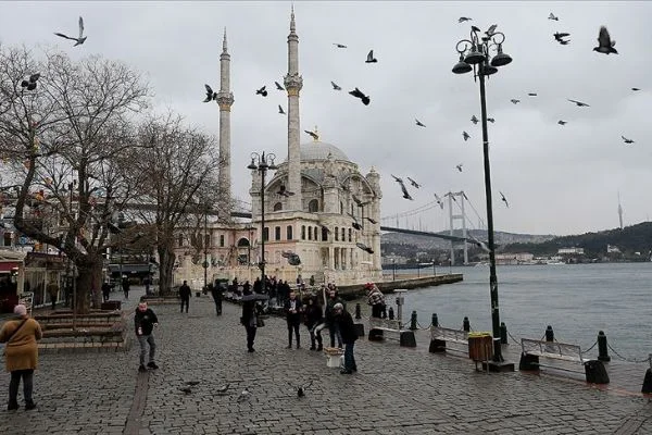 İstanbul ve çevresi için soğuk ve yağışlı hava uyarısı