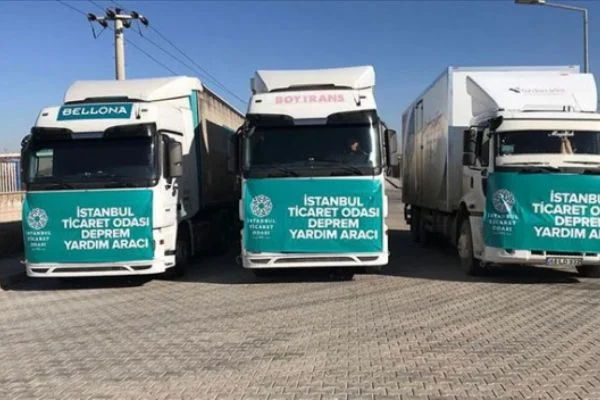 İTO'nun 20 tır temel ihtiyaç malzemesi deprem bölgesine ulaştı