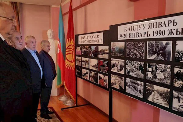 'Kanlı Yanvar Katliamı'nın kurbanların anıldı