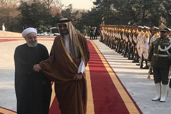 Katar Emiri'nden Tahran'a sürpriz ziyaret