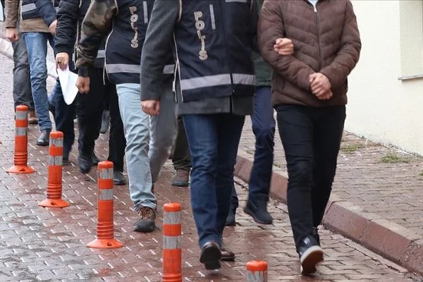 Kocaeli merkezli 16 ilde FETÖ/PDY operasyonu: 30 gözaltı
