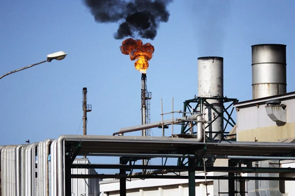 Libya'dan Hafter'e petrol tepkisi