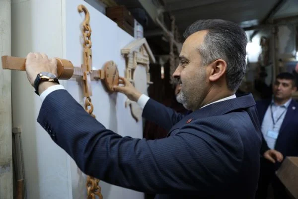 Mahkumlar üretiyor, çocuklar seviniyor