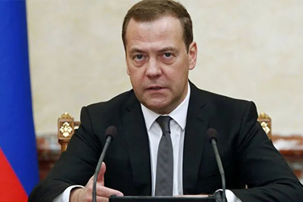 Medvedev'i istifaya götüren nedenler...