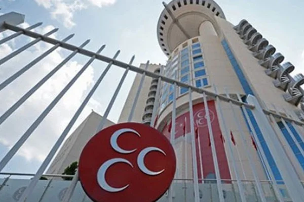MHP il başkanı istifa etti