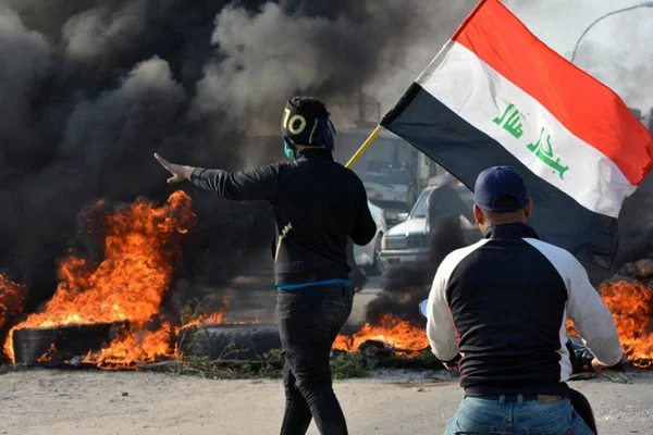 Polonya Irak elçiliğini tahliye etti, Slovakya askerlerini çekti