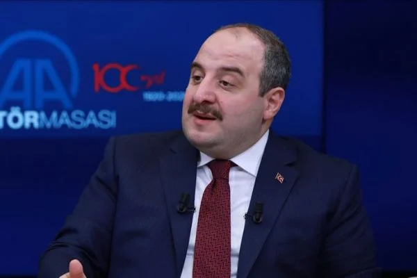 Sanayi ve Teknoloji Bakanı Varank: Şimdi sıra milli YHT'de
