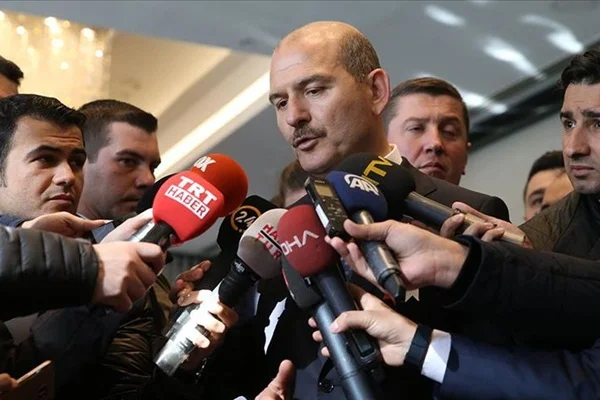 Süleyman Soylu: Sivrice merkezde 5 yıkık bina var