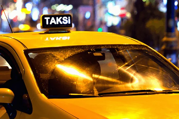 Taksiciler Odası, korsan taksiden muzdarip: UBER'e çok sert tepki verdik