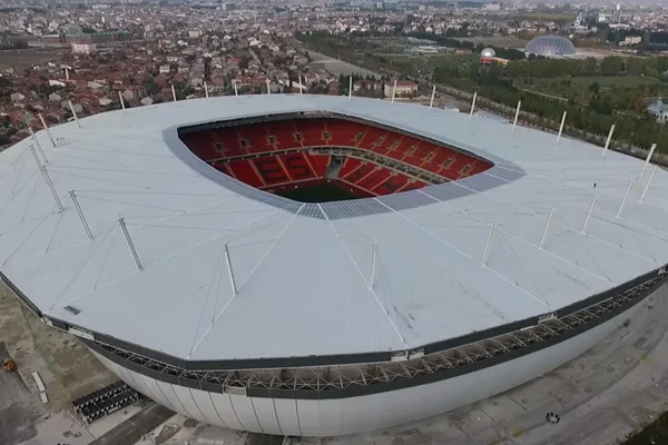 TOKİ'den 'Eskişehir Stadı'nın çatısı çöktü' iddialarına ilişkin açıklama