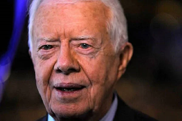 Trump'ın sözde barış planına bir tepki de Carter'dan