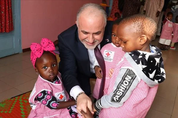 Türk Kızılay Afrika'da ilk bölge ofisini Senegal'de açıyor