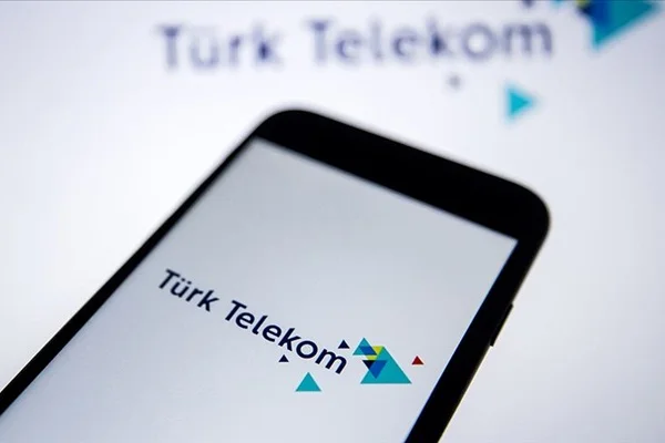 Türk Telekom'dan Ağrı'ya güneş enerjili baz istasyonu kurdu