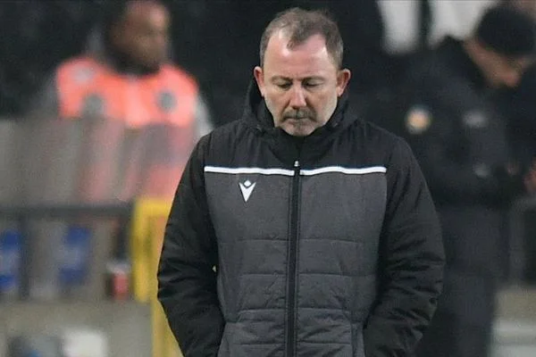Yeni Malatyaspor'da Sergen Yalçın dönemi kapandı