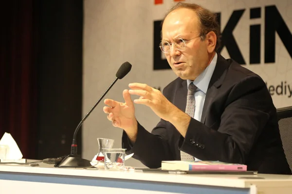 Yusuf Kaplan: Kemalizm'le hesaplaşmadan yol alamayız