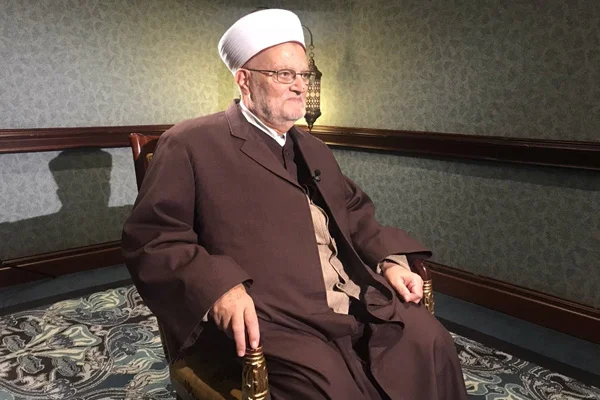 'Yüzyılın Anlaşması, siyonist lobi kumaşından yapılmış Amerikan elbisesi'