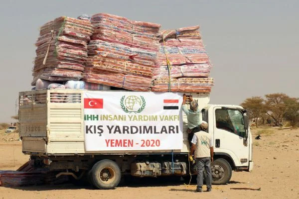 10 bin Yemenli aileye yardım