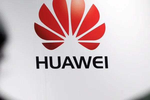 ABD'den Huawei'ye yeni ek süre