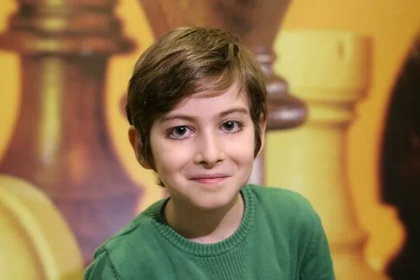 Atakan Kayalar kimdir?