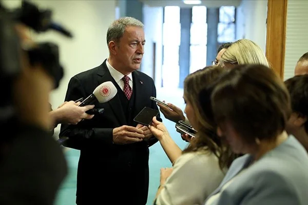 Bakan Akar: Bugün yarın bunun sonuçları belli olacak