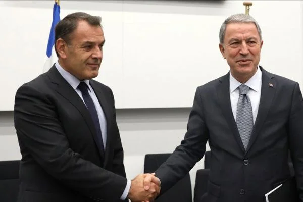 Bakan Akar, Yunan mevkidaşı Panagiotopoulos ile telefonda görüştü