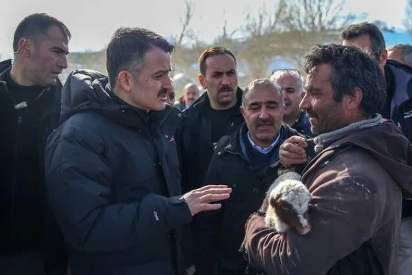 Bakan Pakdemirli: 82 binin üzerinde denetimin yüzde 5'inde olumsuzluk tespit ettik