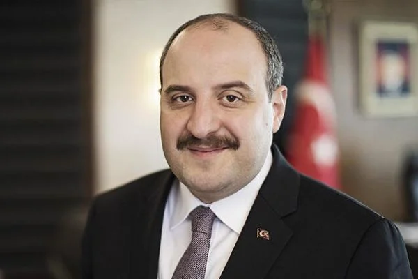 Bakan Varank'tan deprem bölgesi için faizsiz kredi müjdesi