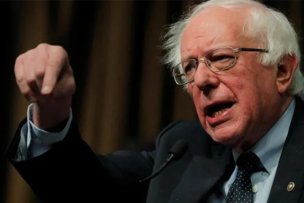 Bernie Sanders'ın sağlık sistemi örnekleri arasında Türkiye de var