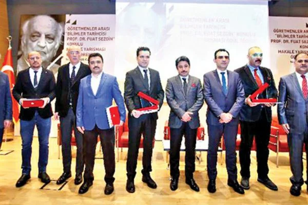'Bilimler Tarihçisi Prof. Dr. Fuat Sezgin' makale yarışması ödülleri verildi