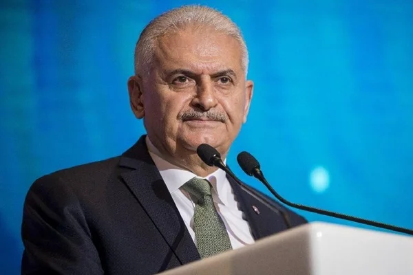 Binali Yıldırım: Çılgınlık yapan olursa bedelini de öder
