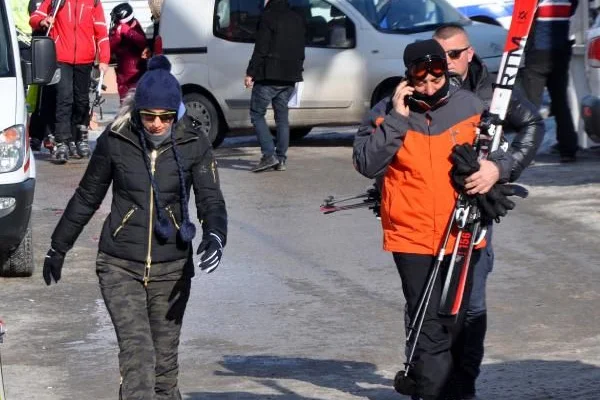 CHP'den İmamoğlu'nun ''kayak tatili'' ile ilgili açıklama