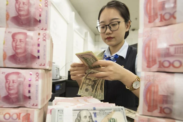 Çin'de Kovid-19 ile mücadelede banknotlar dezenfekte ediliyor
