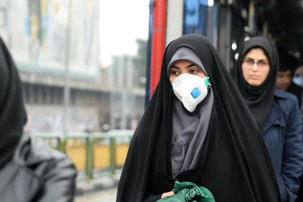 Çin'in Tahran Büyükelçisi, İran'a 250 bin maske bağışladı