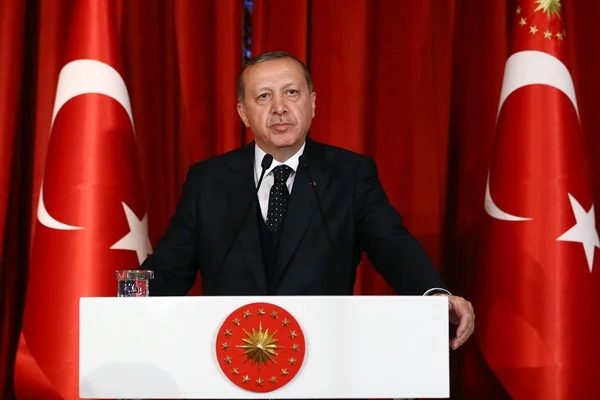 Erdoğan: Ülkemizi köşeye sıkıştıracağını zannedenlere tarihi bir ders vereceğiz