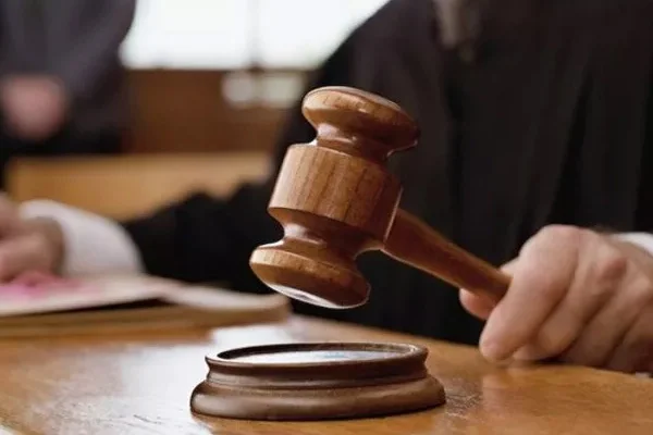 FETÖ'yü aktif hale getirmek istedikleri iddia edilen 26 kişi yargılanıyor